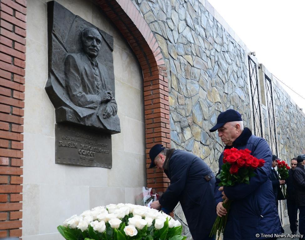 В Шеки состоялось торжественное открытие Центра детско-юношеского развития имени Расима Оджагова (ФОТО)