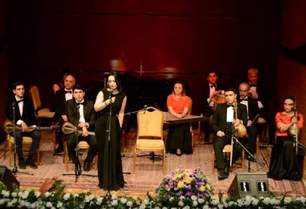 Это был вечер душевной любви и сердечной боли Севиндж Агасиевой (ВИДЕО, ФОТО)