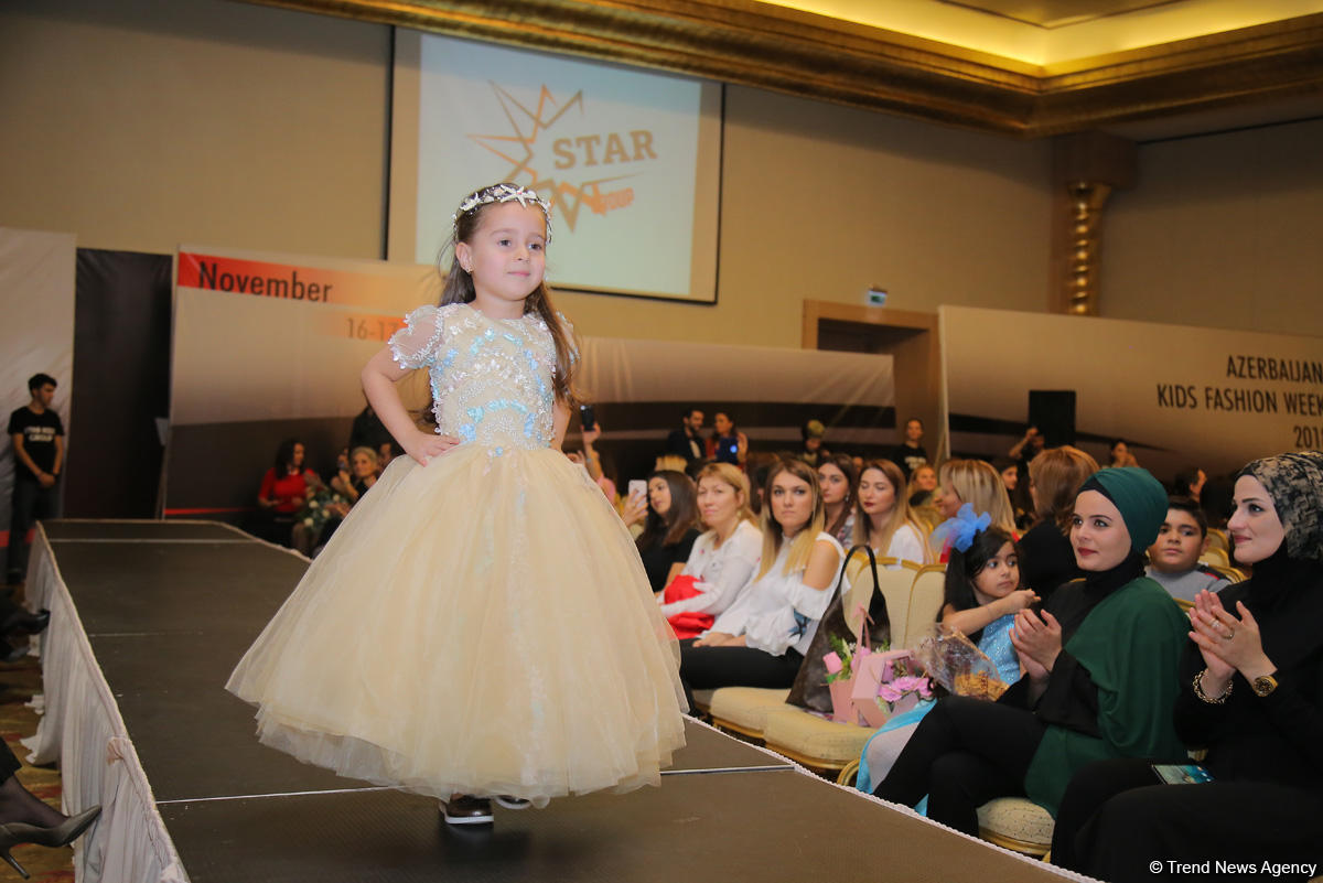 Самые стильные и красивые в Баку на Azerbaijan Kids Fashion Week 2018 (ФОТО)