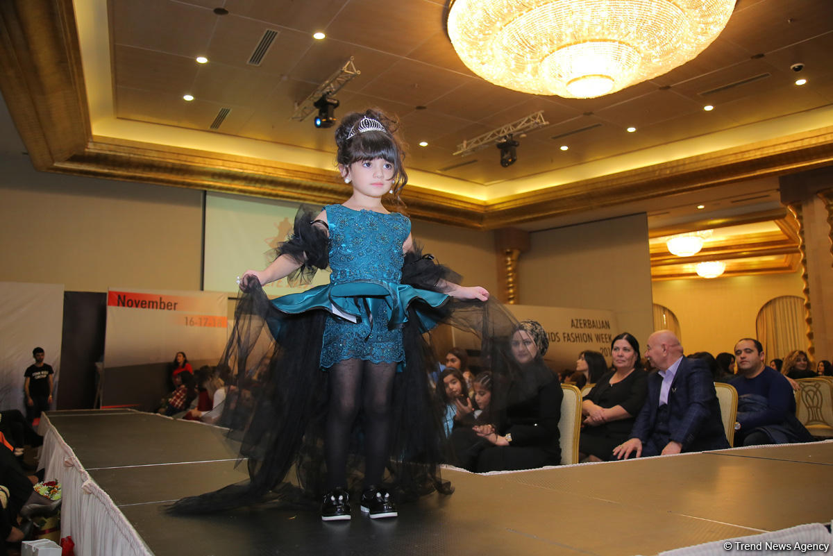 Самые стильные и красивые в Баку на Azerbaijan Kids Fashion Week 2018 (ФОТО)