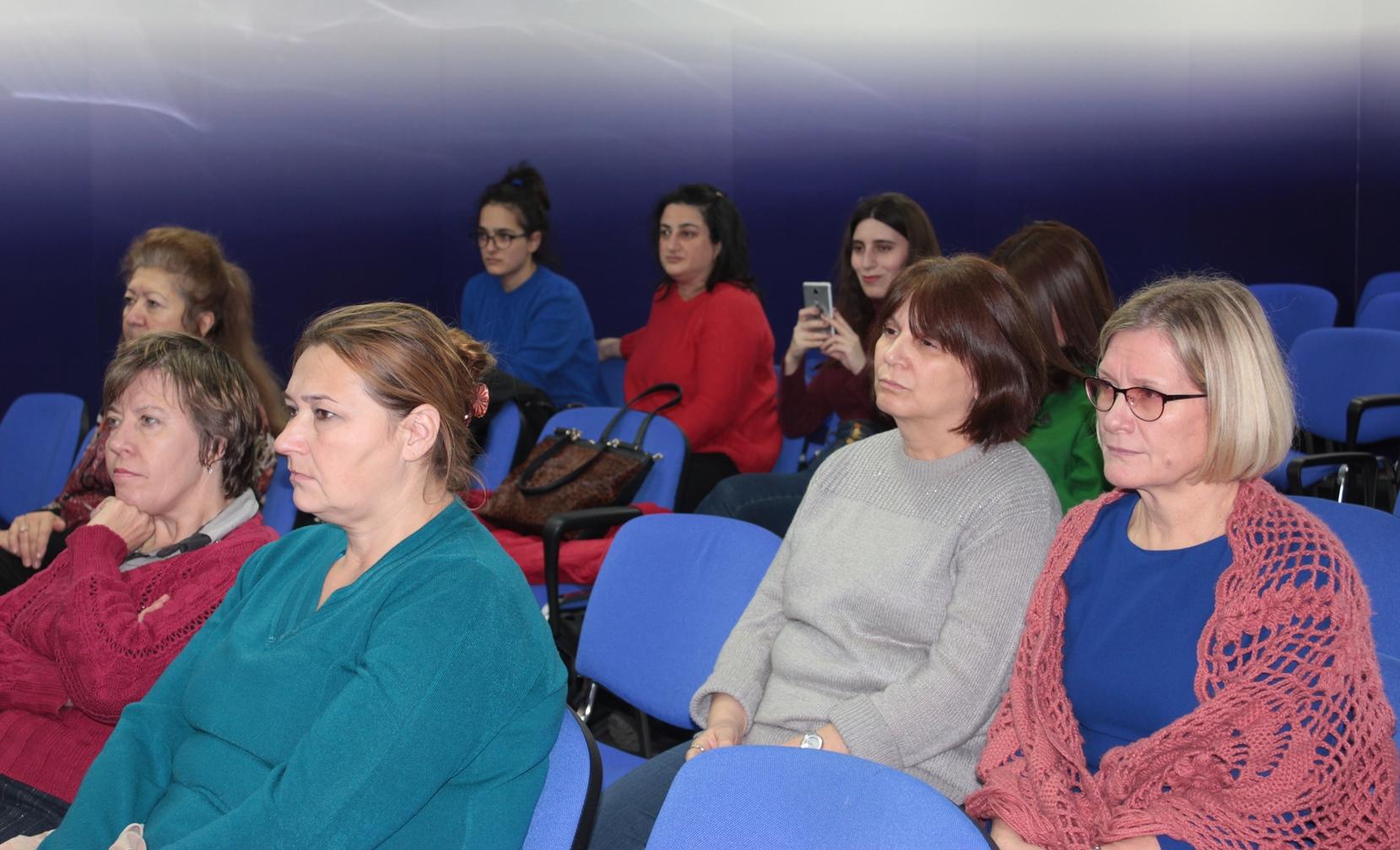 На дальних берегах... В Баку отметили юбилей легендарного  Михайло (ФОТО)