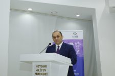 Искать и находить по-азербайджански (ФОТО)