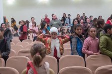 В Баку появилось пугало, или Ода свободе (ФОТО)