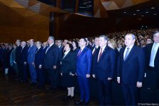 В Баку завершил свою работу XV съезд азербайджанских учителей (ФОТО)