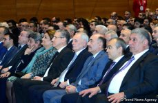 В Баку завершил свою работу XV съезд азербайджанских учителей (ФОТО)