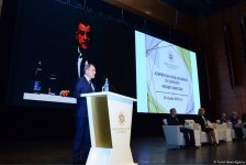 В Баку завершил свою работу XV съезд азербайджанских учителей (ФОТО)