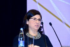 В Баку завершил свою работу XV съезд азербайджанских учителей (ФОТО)