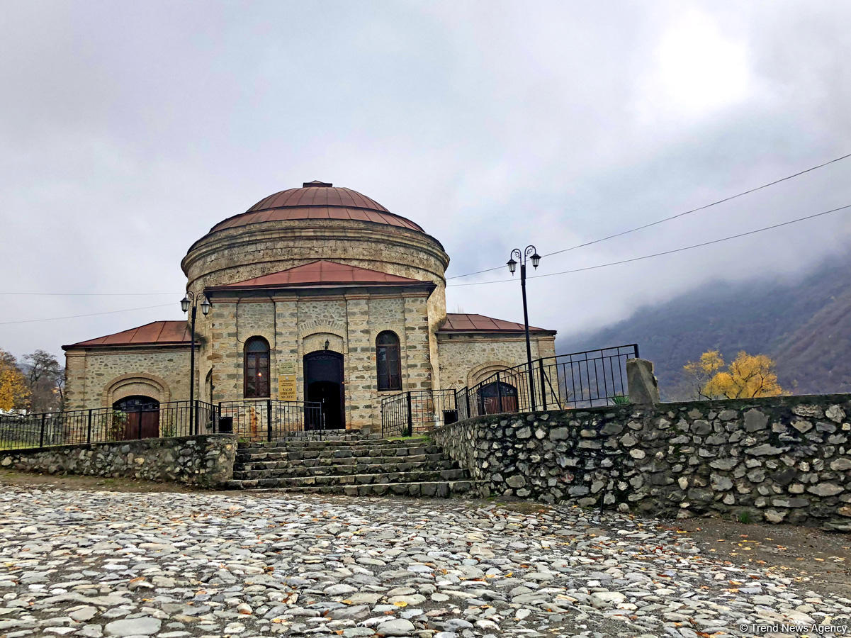 Золотая осень в Шеки – когда оказываешься в сказке (ФОТО)