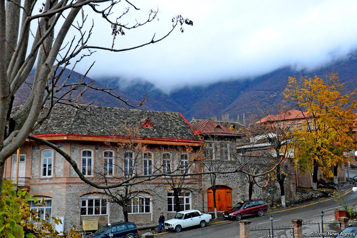 Золотая осень в Шеки – когда оказываешься в сказке (ФОТО)