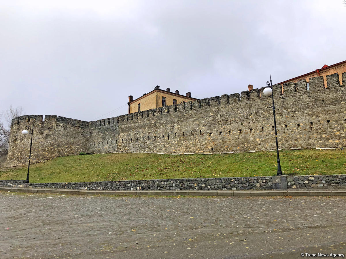 Золотая осень в Шеки – когда оказываешься в сказке (ФОТО)