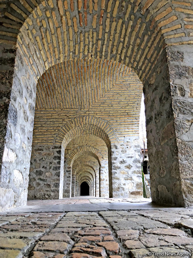 Золотая осень в Шеки – когда оказываешься в сказке (ФОТО)