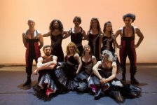 Сюрреализм Сальвадора Дали в Баку в акробатической поэме (ФОТО)