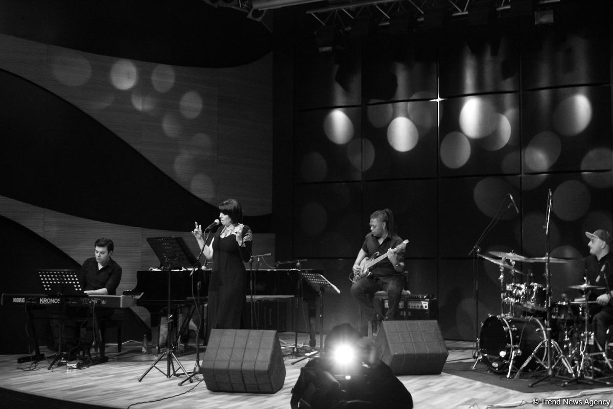 Тарана Махмудова провела концерт с участием джазовой суперзвезды Линли Марта (ФОТО)