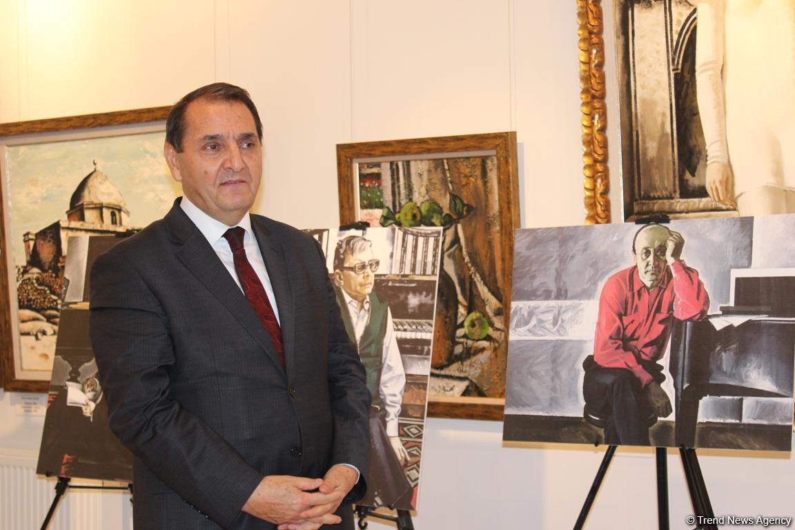 В Баку отметили 90-летие Таира Салахова (ФОТО)