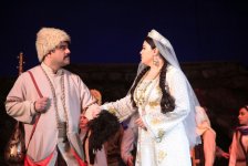 Грандиозный подарок  артистов на юбилей Таира Салахова (ФОТО)