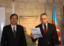 В Баку открылась экспозиция, посвященная спасению евреев от нацистских лагерей смерти (ФОТО)