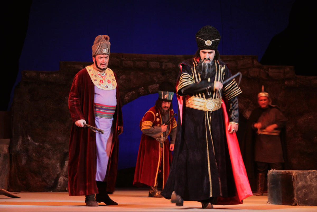 Грандиозный подарок  артистов на юбилей Таира Салахова (ФОТО)