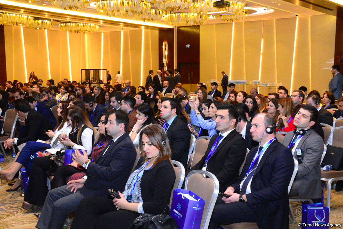 Орхан Мамедов: Одна из главных целей - довести долю МСБ в занятости населения Азербайджана до 40% (ФОТО)