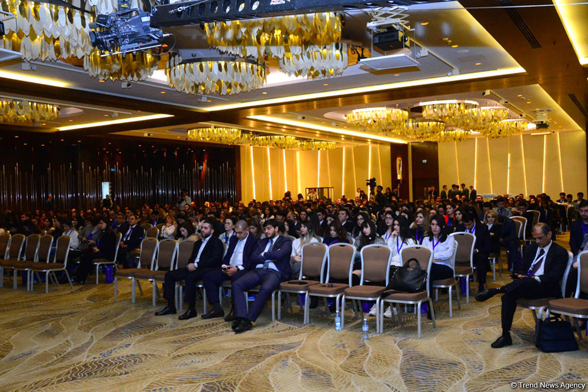 Орхан Мамедов: Одна из главных целей - довести долю МСБ в занятости населения Азербайджана до 40% (ФОТО)