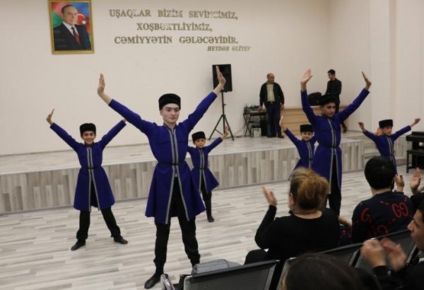 Много радости и позитива - праздничный вечер в Шувеланах  (ФОТО)