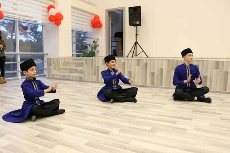 Много радости и позитива - праздничный вечер в Шувеланах  (ФОТО)