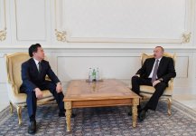 Президент Ильхам Алиев принял верительные грамоты послов ряда стран (ФОТО)