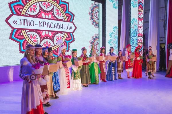 Азербайджанка признана самой красивой девушкой Камчатки 2018 года (ФОТО)