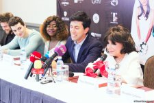 Флора Керимова стала свекровью африканки и выразила протест разводам (ФОТО)