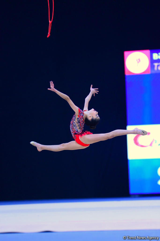 Стартовал третий день соревнований 25-го первенства Азербайджана по художественной гимнастике (ФОТО)