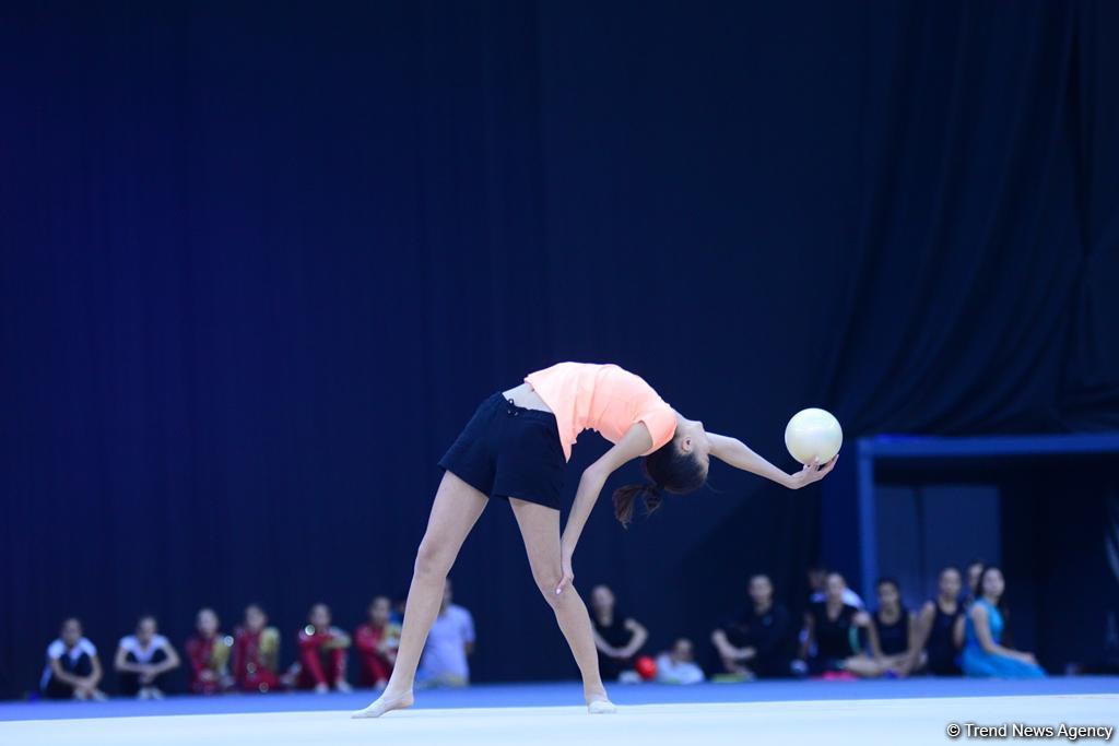 В Национальной арене гимнастики представлено потрясающее шоу "Золотой возраст" (ФОТО)