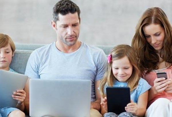 Мы забываем детей…В Азербайджане представлен социальный ролик о вреде гаджетов (ВИДЕО)