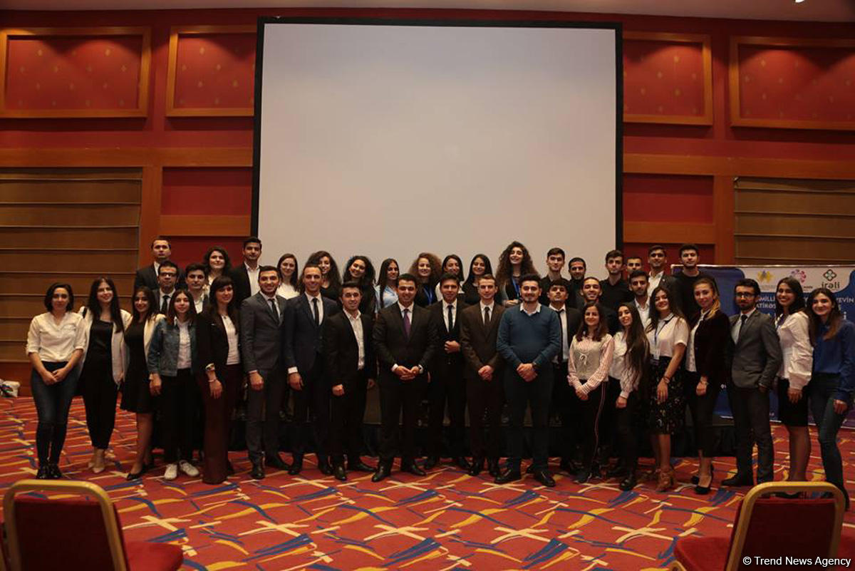 Определены победители третьего Интеллектуального первенства Азербайджана (ФОТО)