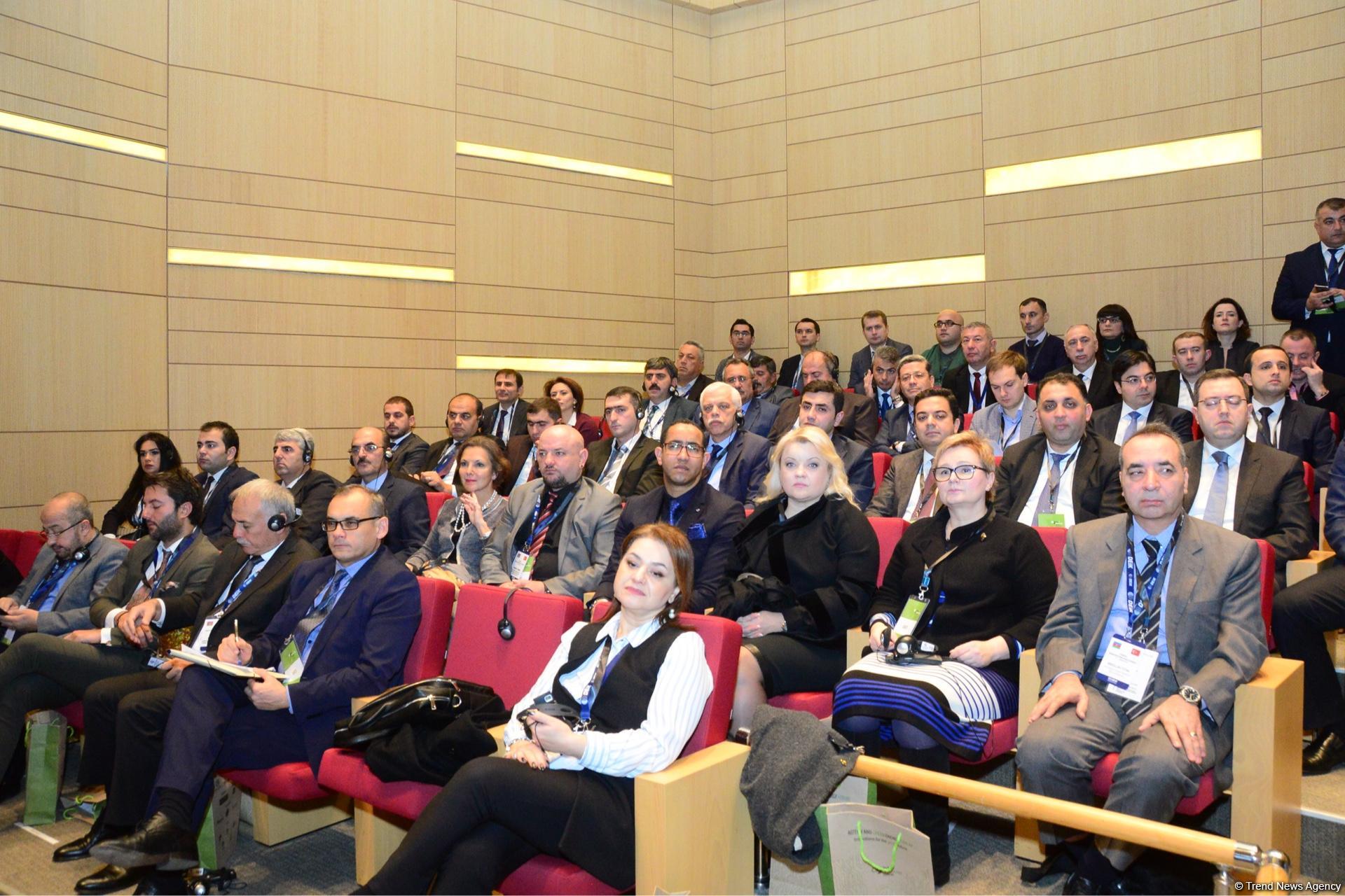 Хафиз Пашаев: Университет ADA смог достичь положительных результатов в области применения альтернативной энергетики (ФОТО)