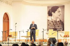Яркие образы Гюльхар Гасановой: В Баку отметили 100-летие народной артистки (ФОТО)