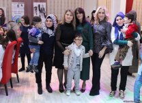 В Баку прошла акция "Подари улыбку детям и мир станет светлее"  (ФОТО)