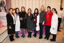 В Баку прошла акция "Подари улыбку детям и мир станет светлее"  (ФОТО)