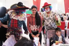 В Баку прошла акция "Подари улыбку детям и мир станет светлее"  (ФОТО)