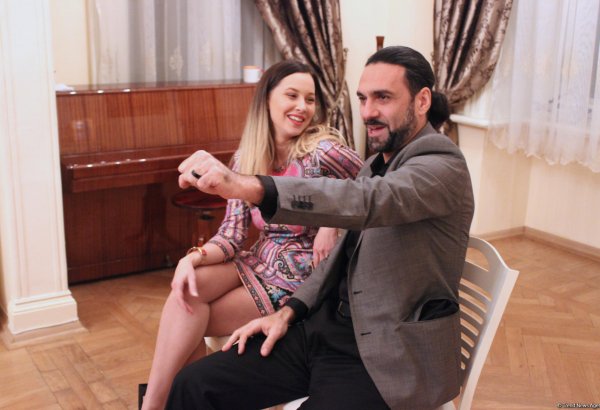 В Баку нашли омолаживающее средство от рога носорога (ФОТО)