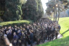 Общественность Азербайджана чтит память великого лидера Гейдара Алиева (ФОТО)