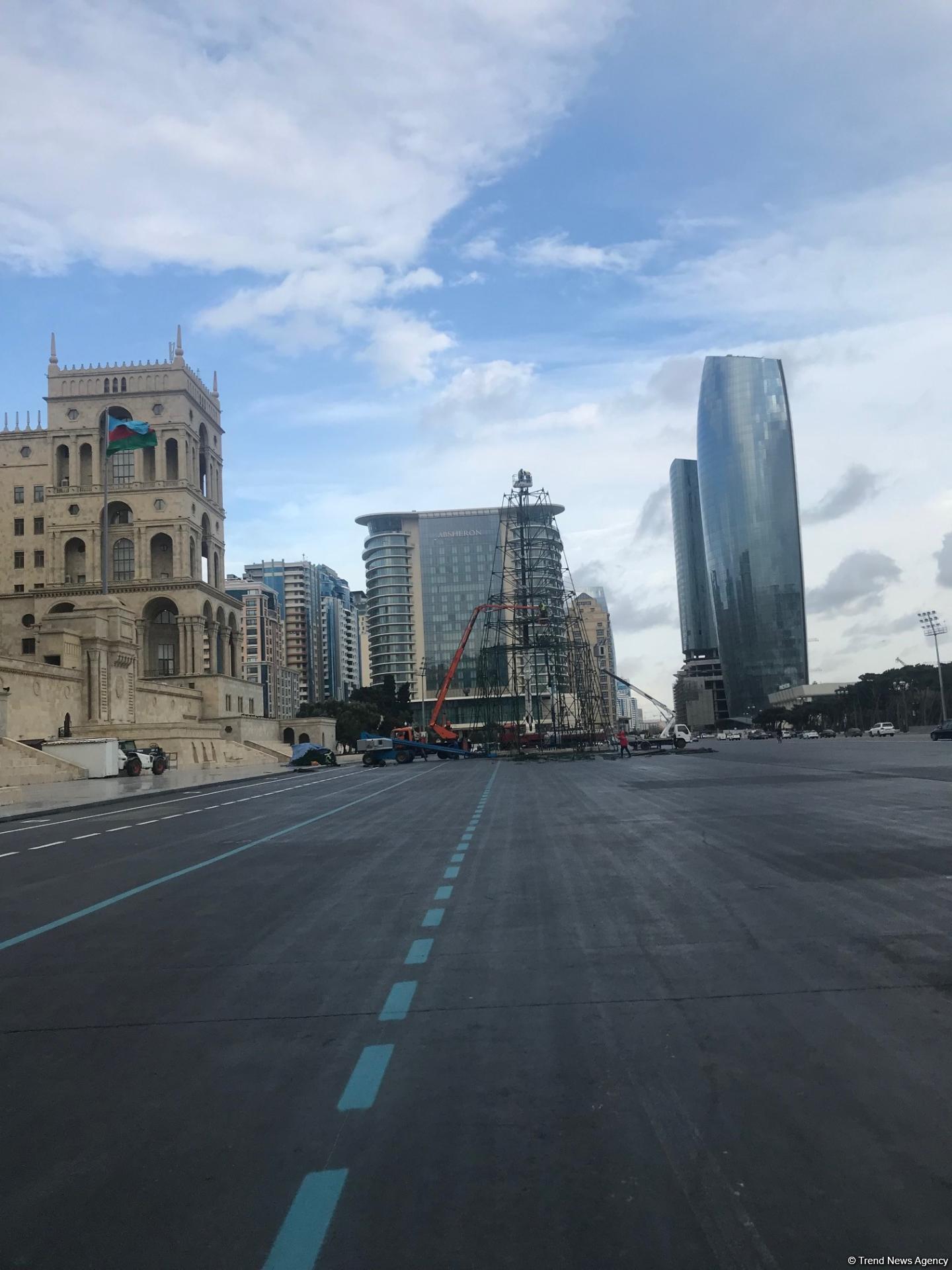 В Баку установят елку высотой в 37 метров (ФОТО)
