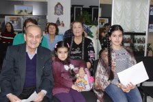 Краски жизни в Баку (ФОТО)