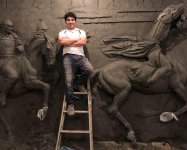 Удивительные таланты! Кянан Гасангулиев – воин, творящий из глины: "Многие считают меня сумасшедшим" (ФОТО)