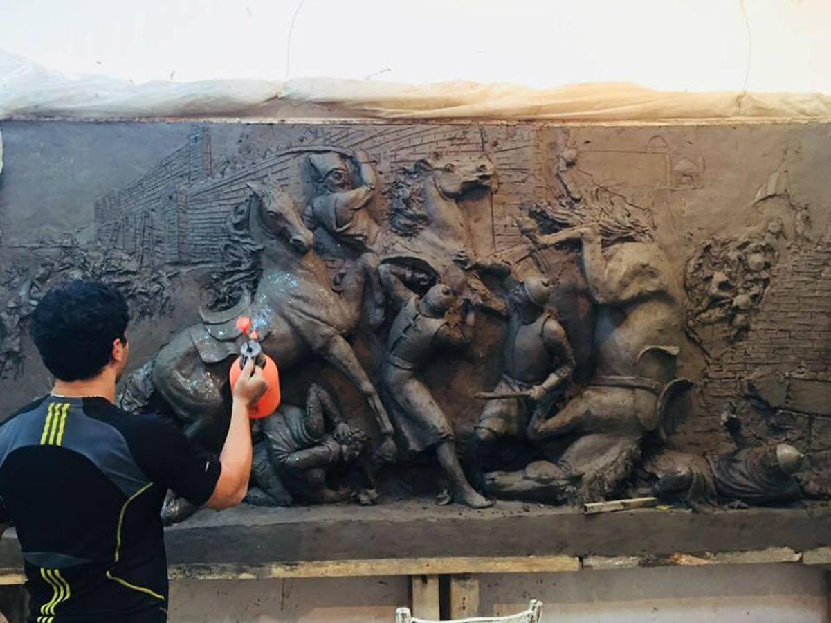 Удивительные таланты! Кянан Гасангулиев – воин, творящий из глины: "Многие считают меня сумасшедшим" (ФОТО)