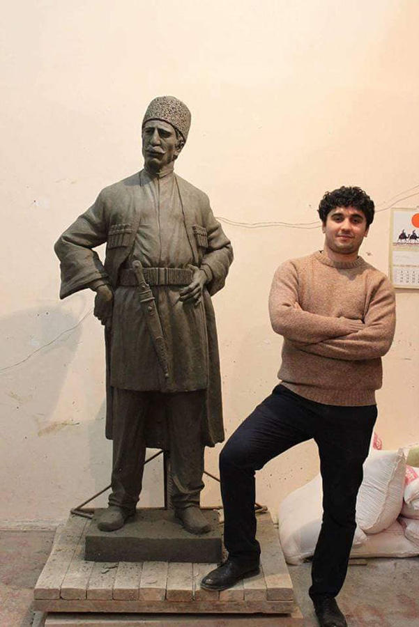 Удивительные таланты! Кянан Гасангулиев – воин, творящий из глины: "Многие считают меня сумасшедшим" (ФОТО)