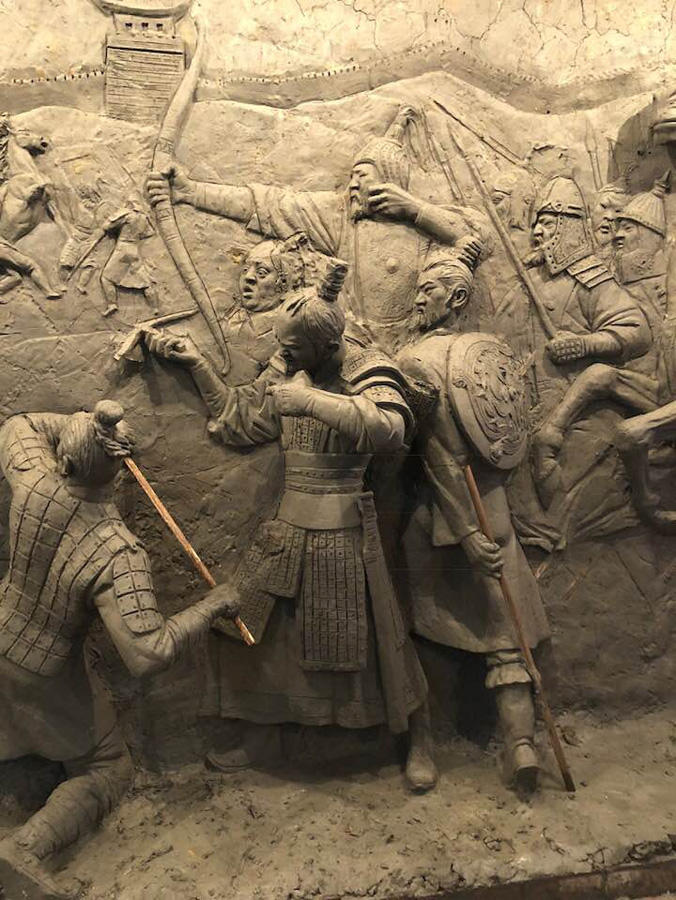 Удивительные таланты! Кянан Гасангулиев – воин, творящий из глины: "Многие считают меня сумасшедшим" (ФОТО)