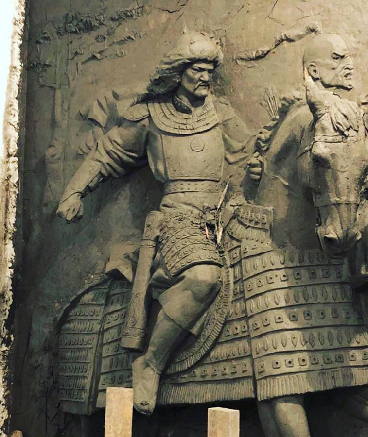 Удивительные таланты! Кянан Гасангулиев – воин, творящий из глины: "Многие считают меня сумасшедшим" (ФОТО)