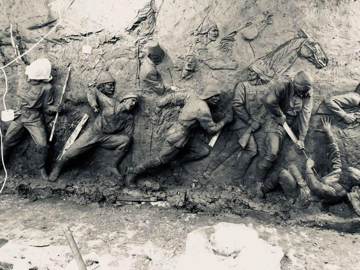 Удивительные таланты! Кянан Гасангулиев – воин, творящий из глины: "Многие считают меня сумасшедшим" (ФОТО)