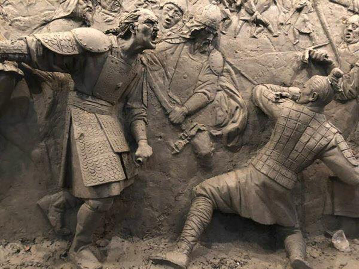 Удивительные таланты! Кянан Гасангулиев – воин, творящий из глины: "Многие считают меня сумасшедшим" (ФОТО)