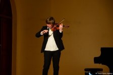 Время добрых дел: благотворительный концерт и ярмарка в Баку (ФОТО)