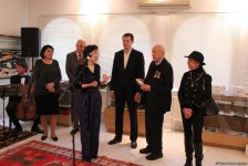 В честь 90-летия Таира Салахова VTB Bank (Азербайджан) презентовал календарь 2019 года с картинами мастера (ФОТО)